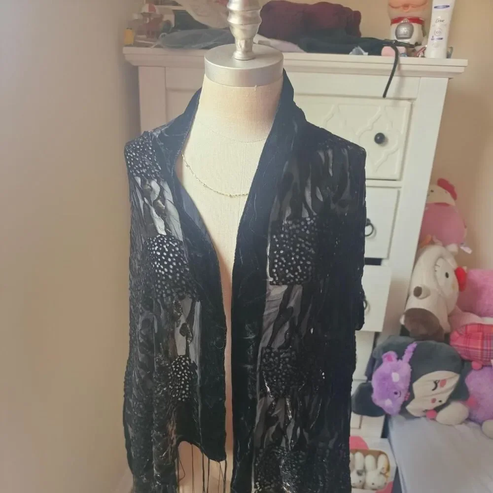 Unbranded Women's Black Scarf-wraps